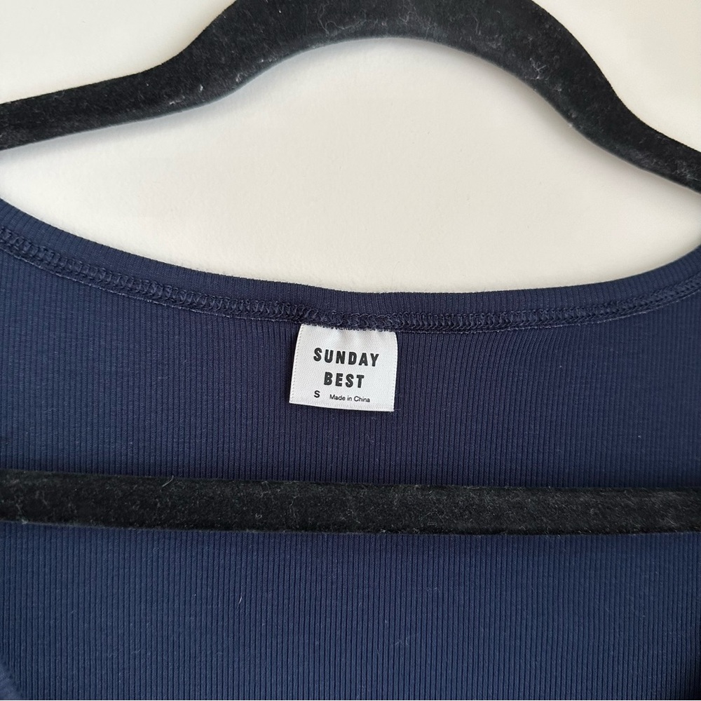 Aritzia Sunday Best navy blue little button up crop top 🐚 - Picture 2 of 6